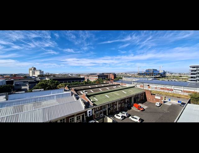 2 bed property to rent in OBSERVATORY